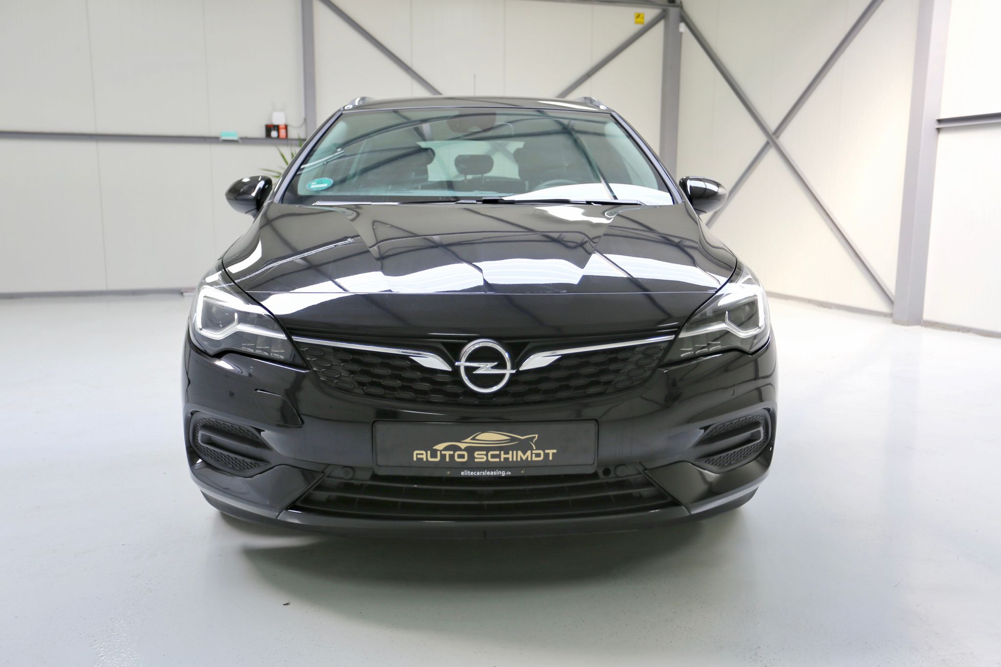 Opel Astra 2022 - Inchirieri auto Buzau